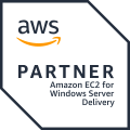 Insignia de socio de AWS con el texto "Amazon EC2 para Windows Server Delivery".